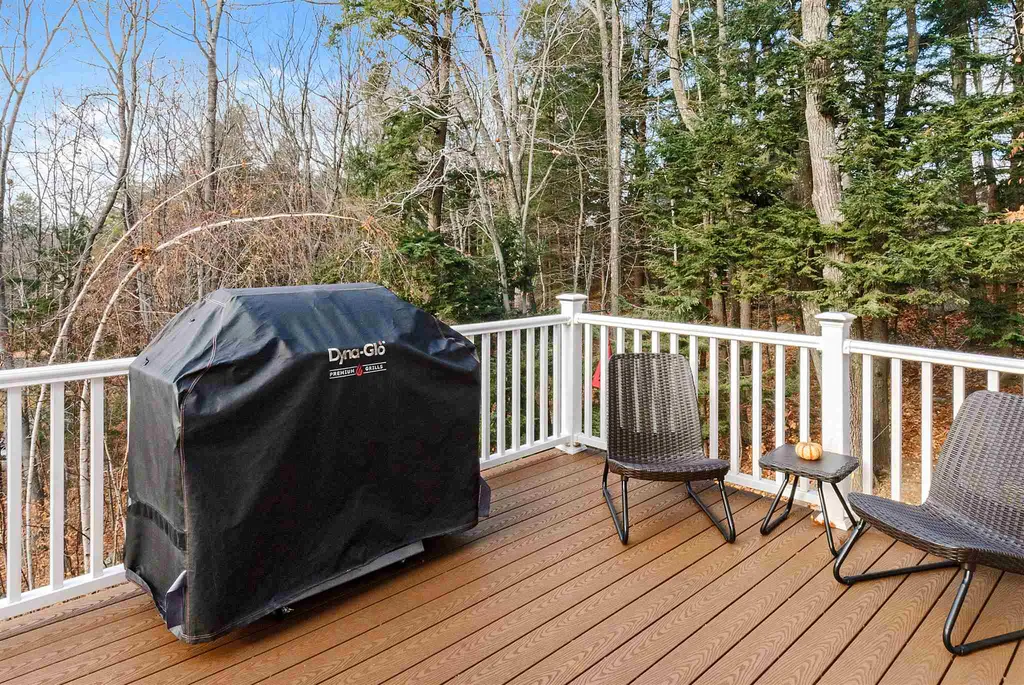 193 Chestnut Drive Gilford NH 03249