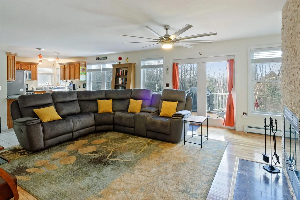 193 Chestnut Drive Gilford NH 03249