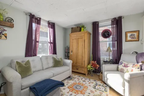 194 Concord Way Portsmouth NH 03801