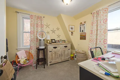 194 Concord Way Portsmouth NH 03801
