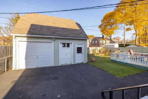 194 Concord Way Portsmouth NH 03801