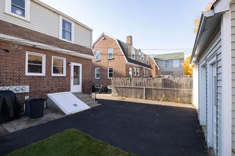 194 Concord Way Portsmouth NH 03801