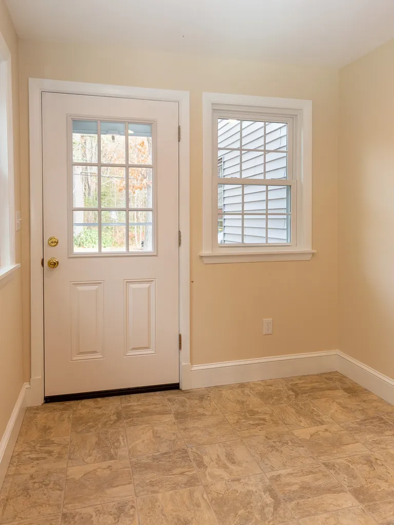 15 Davis Avenue Durham NH 03824