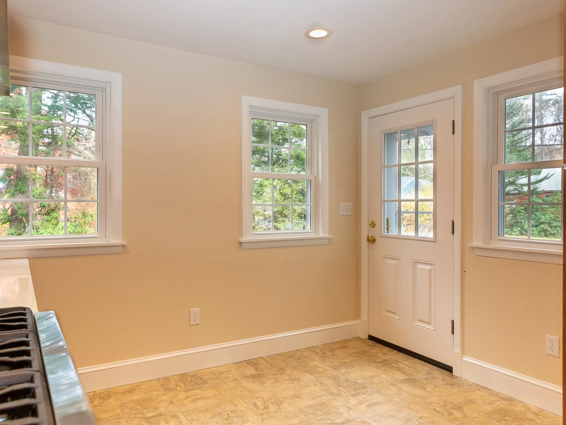 15 Davis Avenue Durham NH 03824