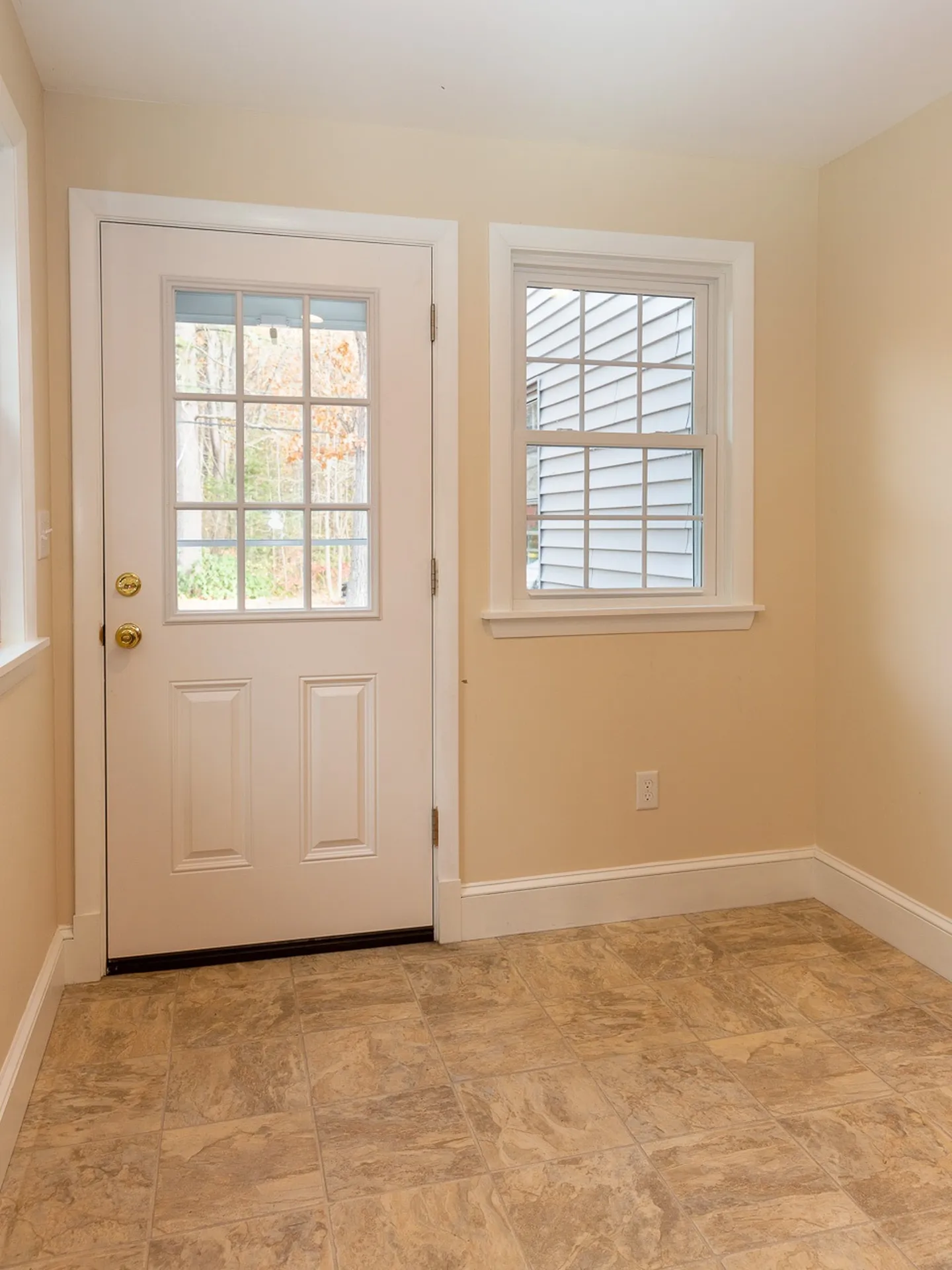 15 Davis Avenue Durham NH 03824