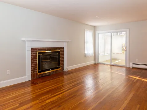 15 Davis Avenue Durham NH 03824