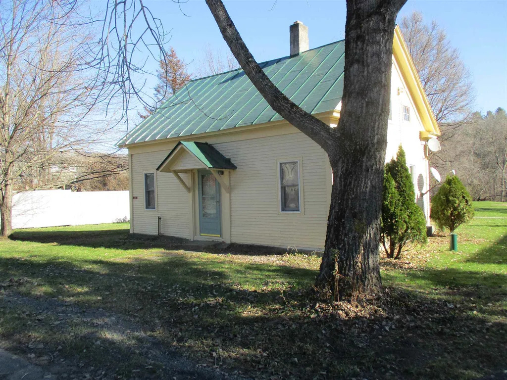 131 Storr Hill Road Bethel VT 05032