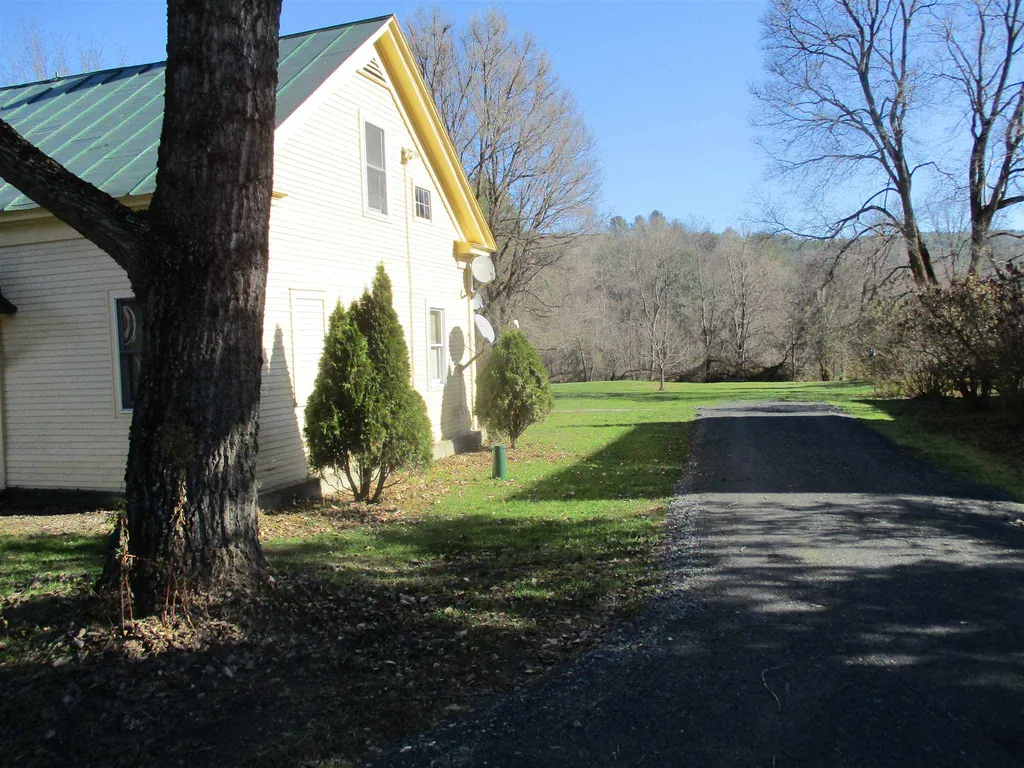 131 Storr Hill Road Bethel VT 05032