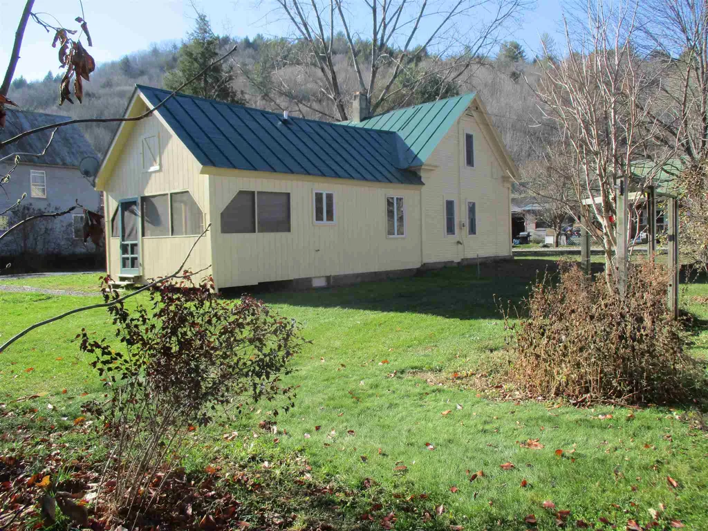 131 Storr Hill Road Bethel VT 05032
