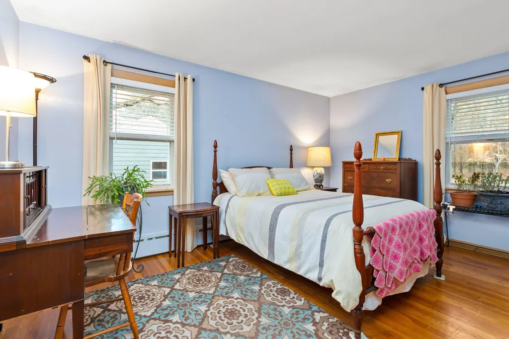 132 General John Sullivan Way Rollinsford NH 03869