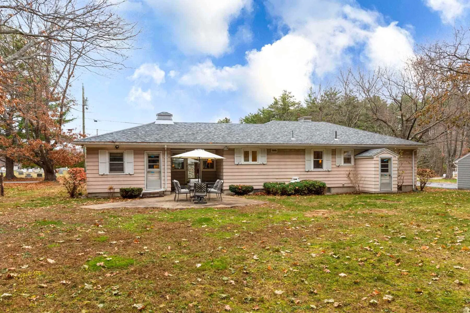 132 General John Sullivan Way Rollinsford NH 03869