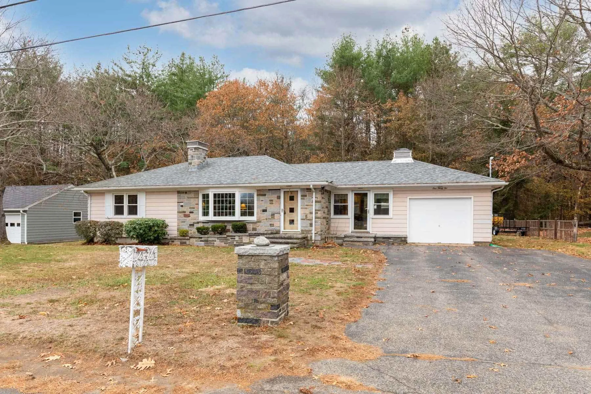132 General John Sullivan Way Rollinsford NH 03869