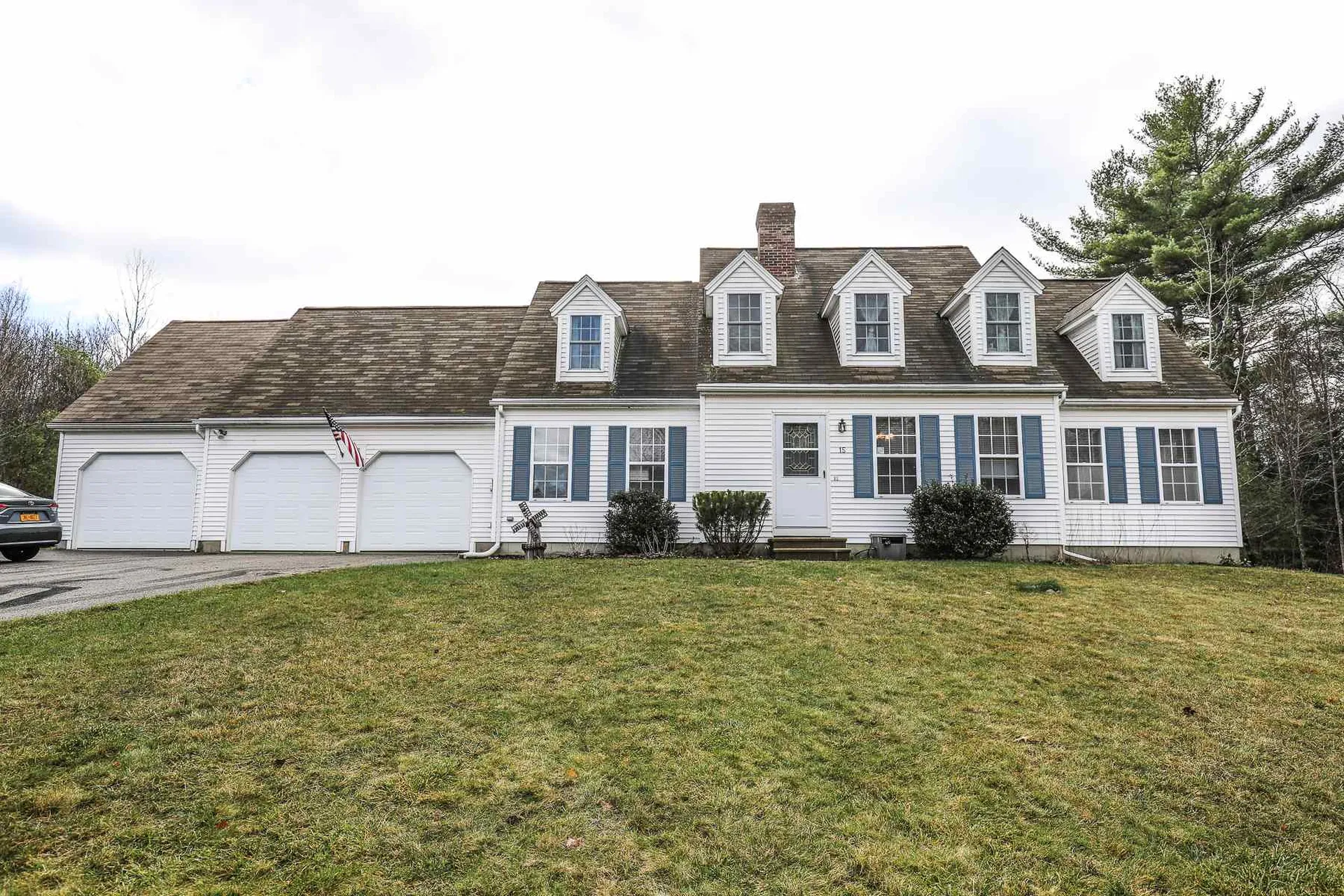 15 Mountain View Drive New Ipswich NH 03071