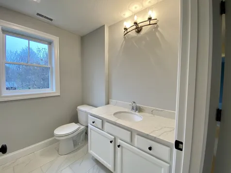 11 River Bend Circle Exeter NH 03833
