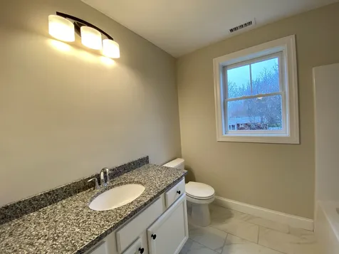 11 River Bend Circle Exeter NH 03833