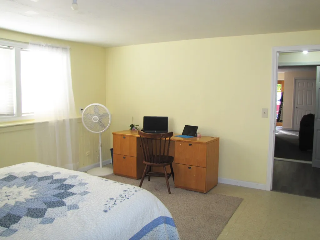 3 Castle Rock Drive Raymond NH 03077