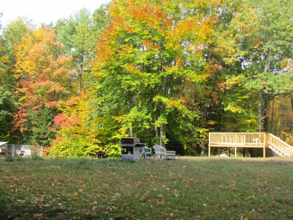 3 Castle Rock Drive Raymond NH 03077