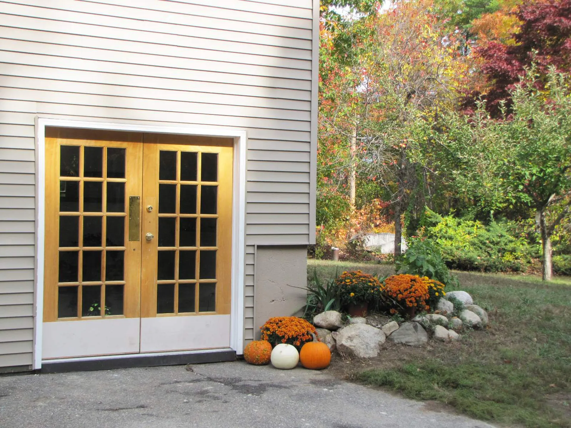 3 Castle Rock Drive Raymond NH 03077