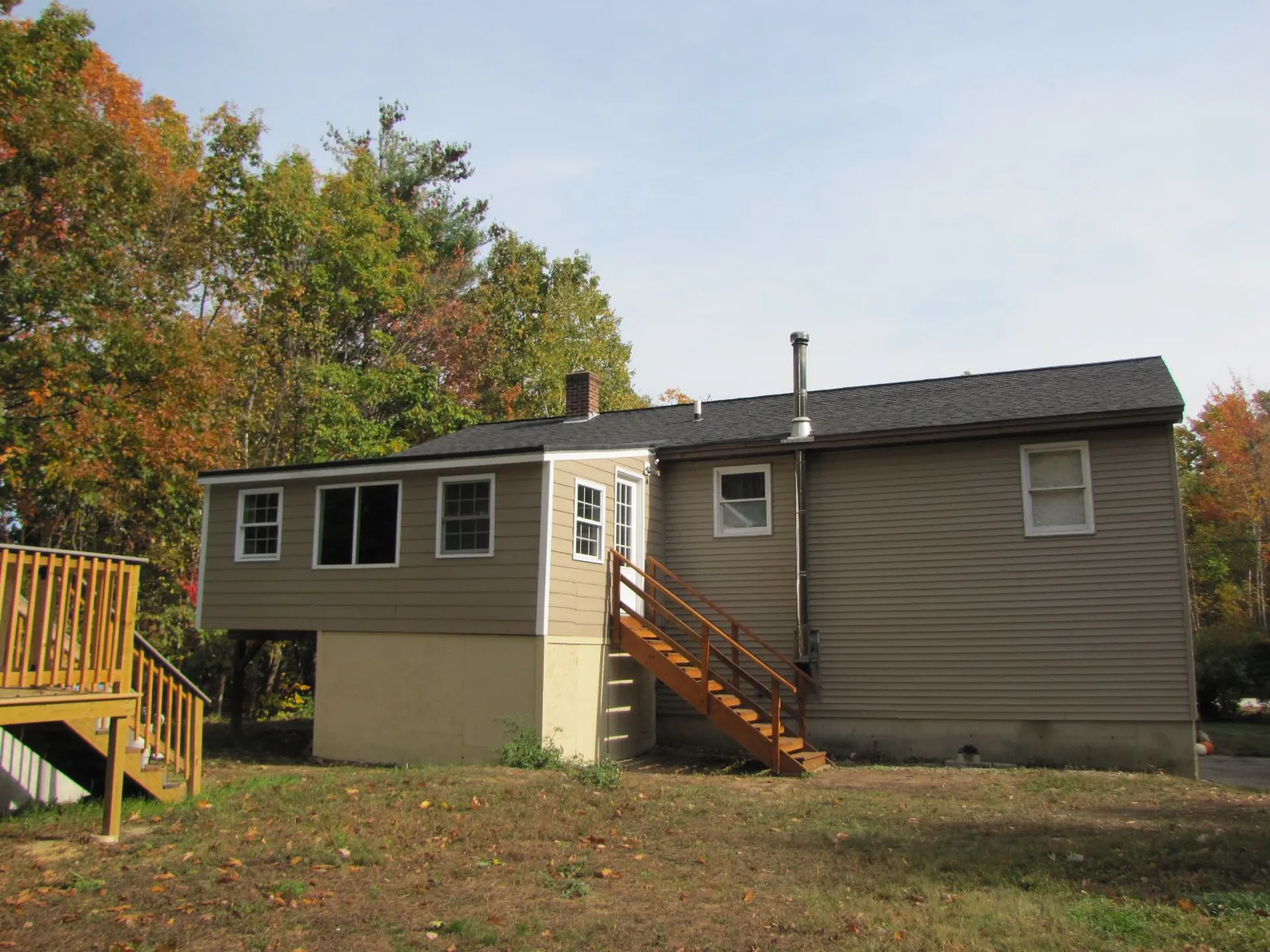 3 Castle Rock Drive Raymond NH 03077