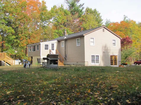 3 Castle Rock Drive Raymond NH 03077