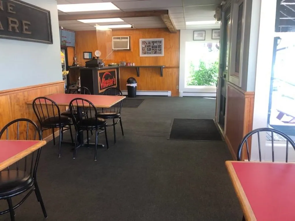 23 Main Street Goffstown NH 03045