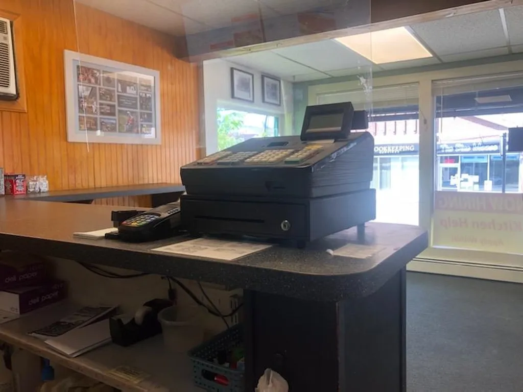 23 Main Street Goffstown NH 03045