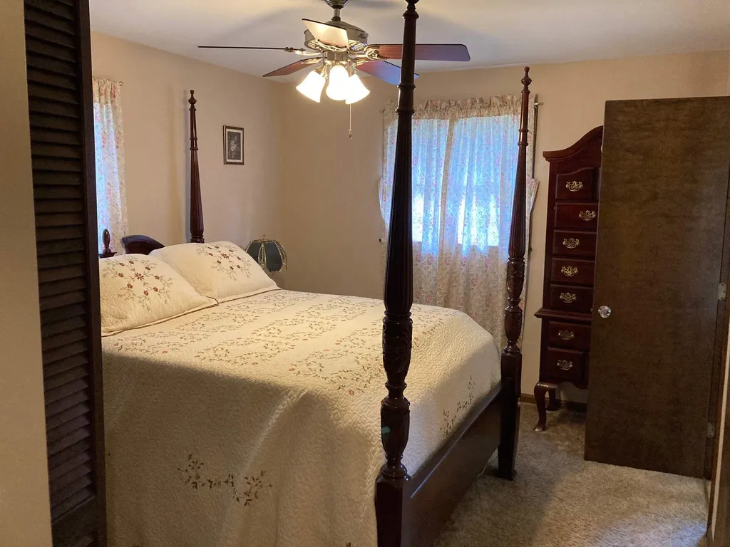 163 Athens Road Grafton VT 05154