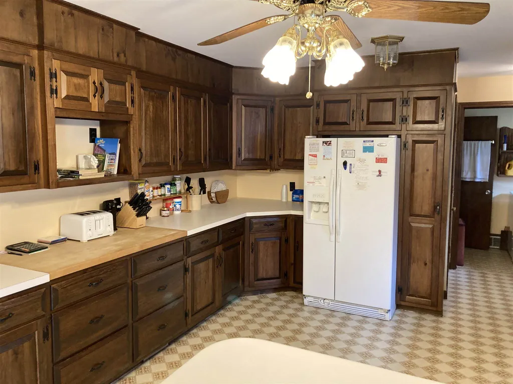 163 Athens Road Grafton VT 05154