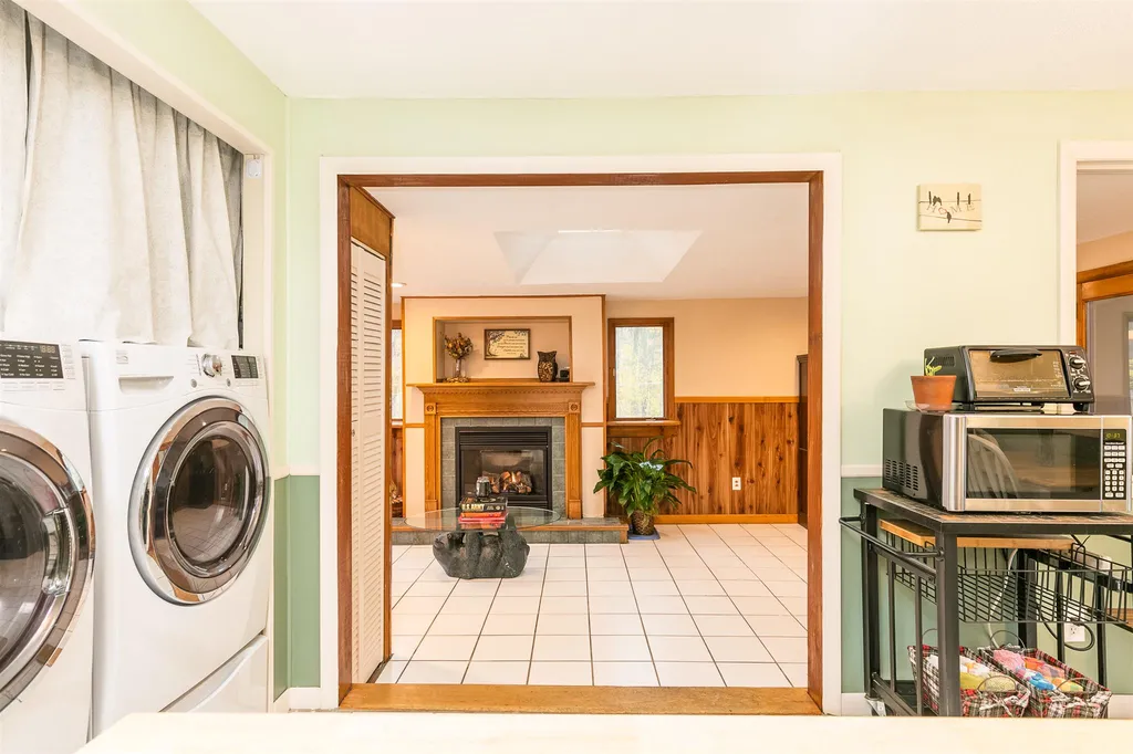 24 Corson Street Rochester NH 03867