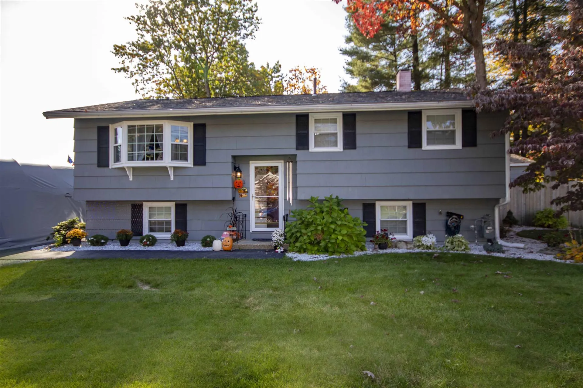 11 Cheshire Street Nashua NH 03063