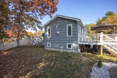 11 Cheshire Street Nashua NH 03063