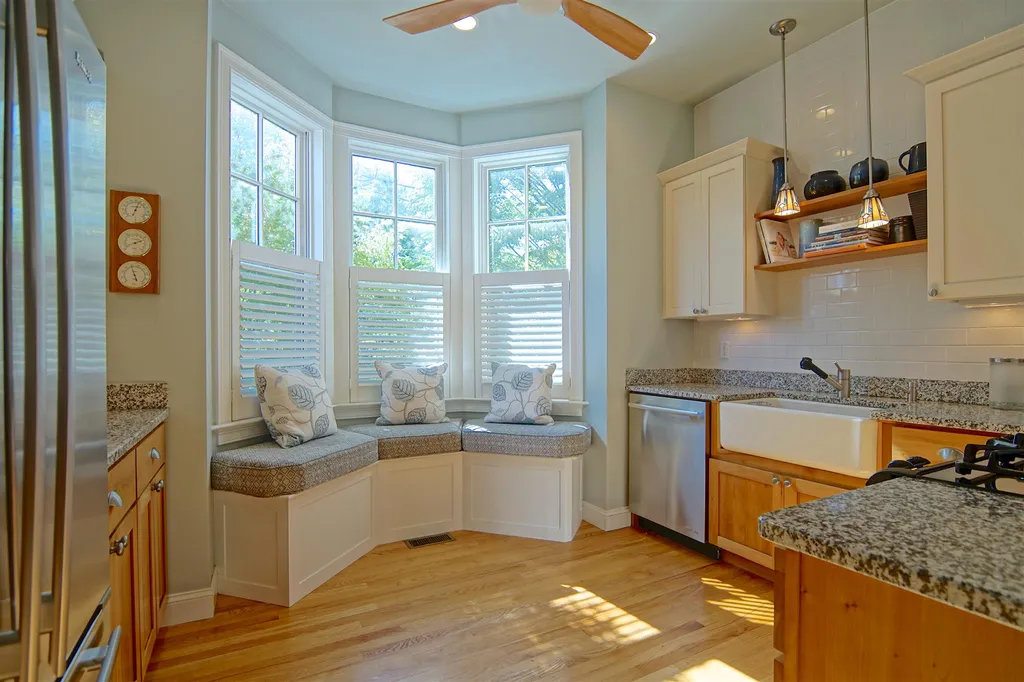 16 Porter Street Portsmouth NH 03801
