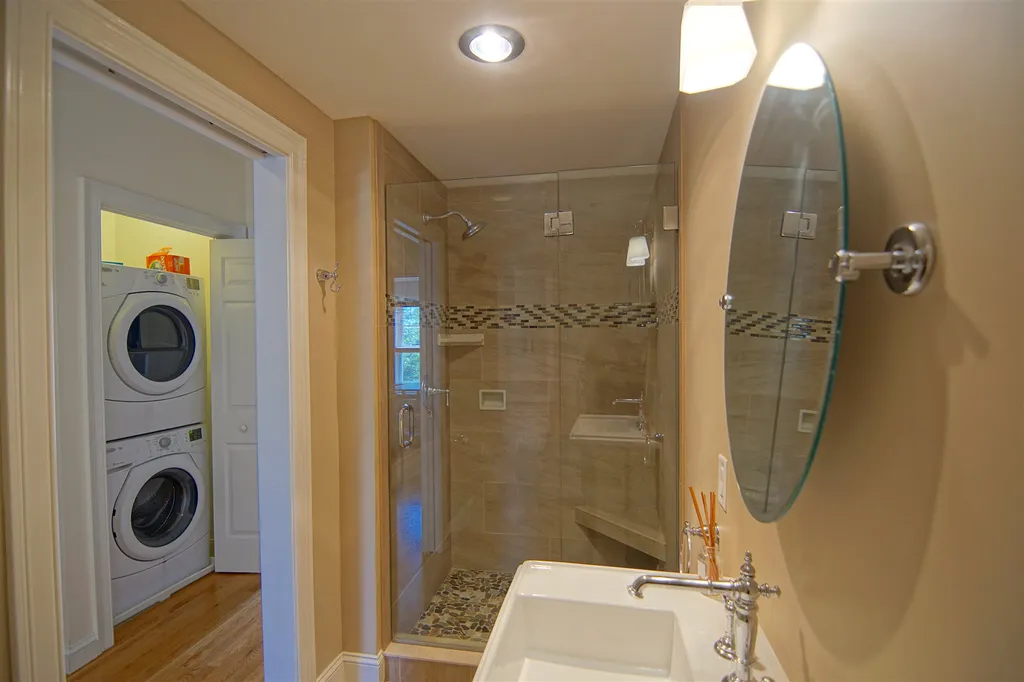 16 Porter Street Portsmouth NH 03801