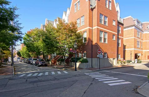 16 Porter Street Portsmouth NH 03801