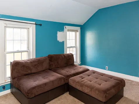 6 Depot Road Kingston NH 03848