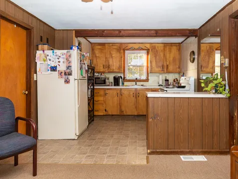 6 Depot Road Kingston NH 03848