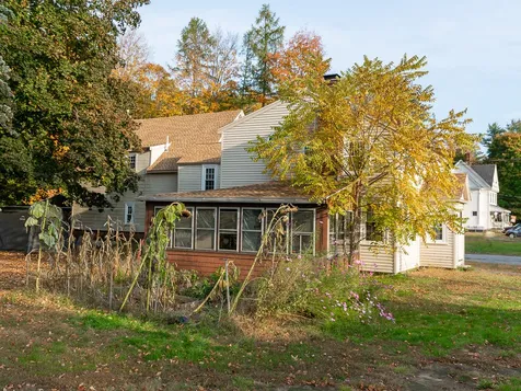 6 Depot Road Kingston NH 03848