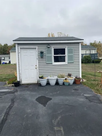 19 Krystal Drive Hudson NH 03051