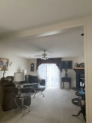 19 Krystal Drive Hudson NH 03051