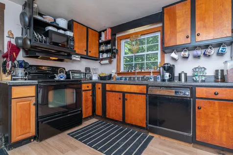 26 Highland Street Dover NH 03820