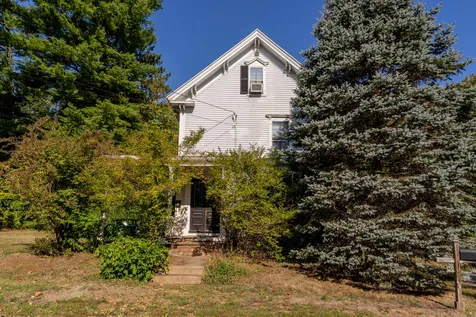 26 Highland Street Dover NH 03820