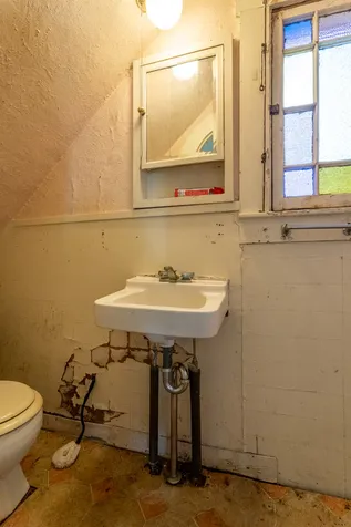 26 Highland Street Dover NH 03820