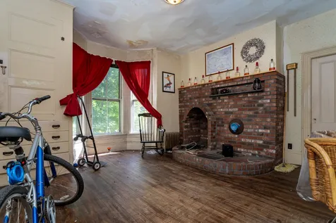 26 Highland Street Dover NH 03820