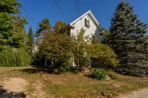 26 Highland Street Dover NH 03820