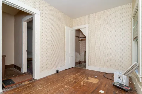 26 Highland Street Dover NH 03820