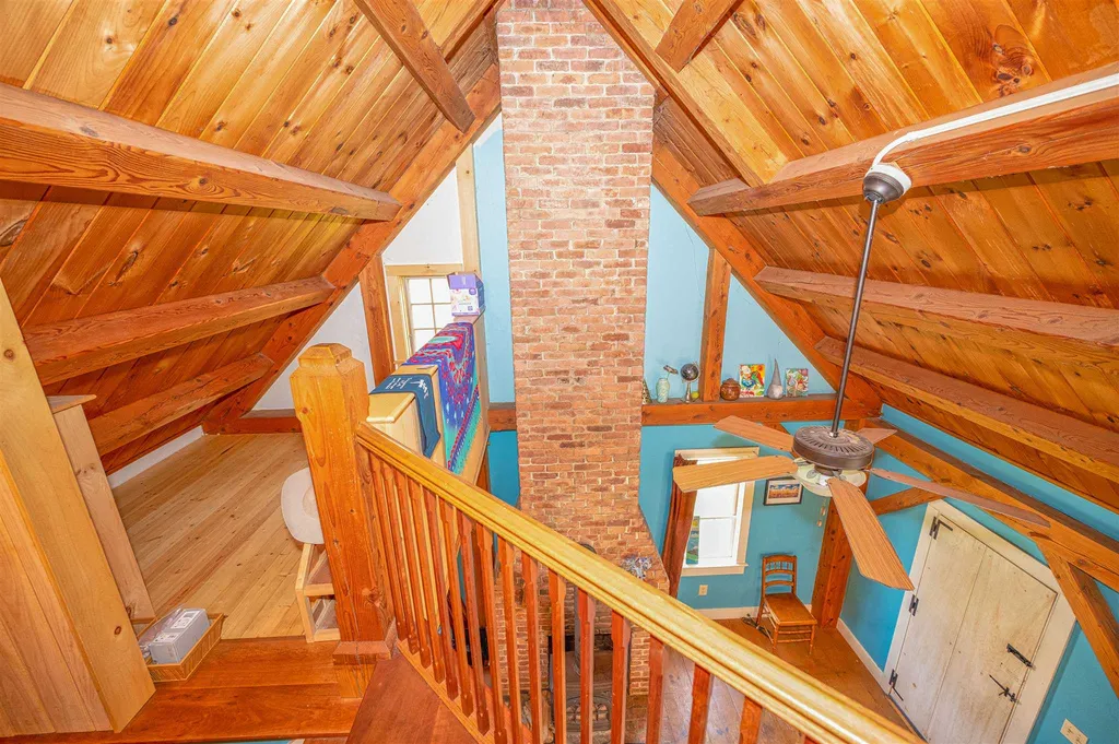 115 Eagle Peak Road Brookfield VT 05036