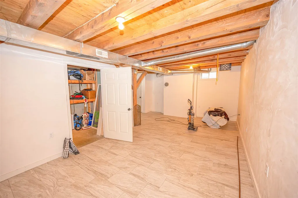 115 Eagle Peak Road Brookfield VT 05036