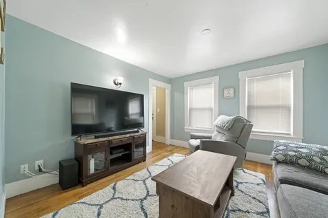 530 Boston Post Road Merrimack NH 03054