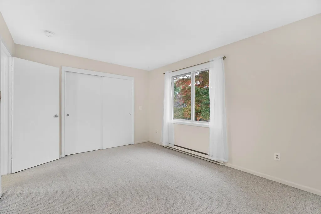 35 Overlook Drive South Burlington VT 05403
