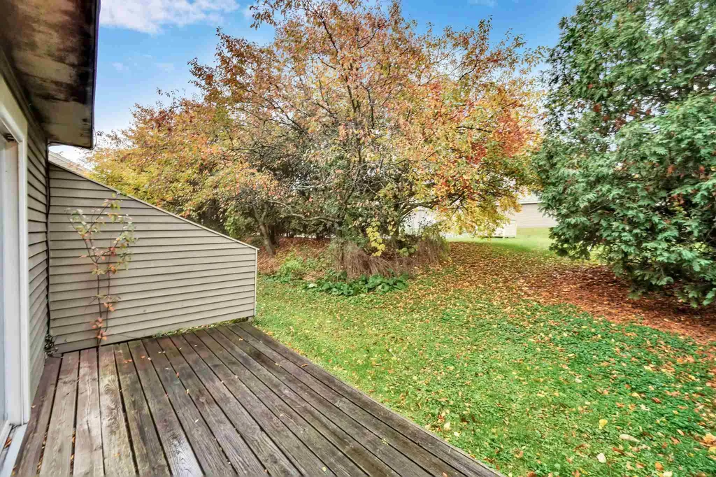 35 Overlook Drive South Burlington VT 05403